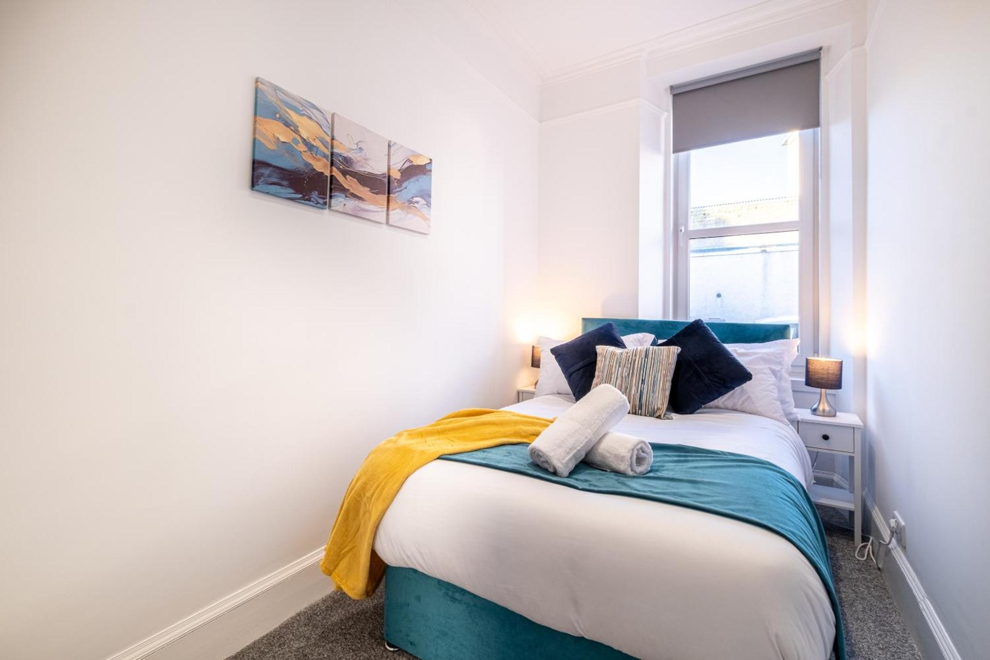 Willowstay - Sja Stays - Modern 2 Bed Apartment Aberdeen Bagian luar foto