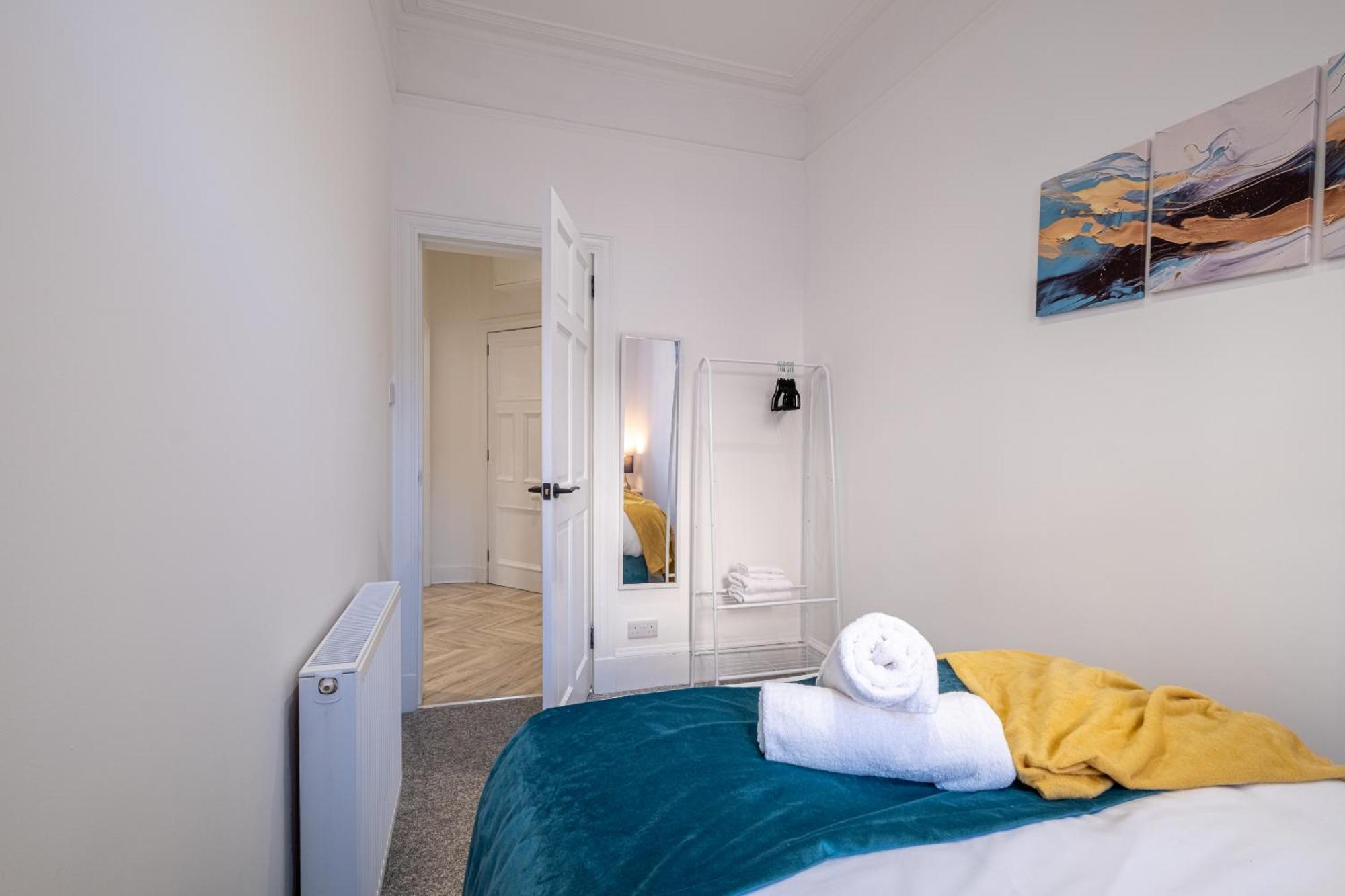 Willowstay - Sja Stays - Modern 2 Bed Apartment Aberdeen Bagian luar foto